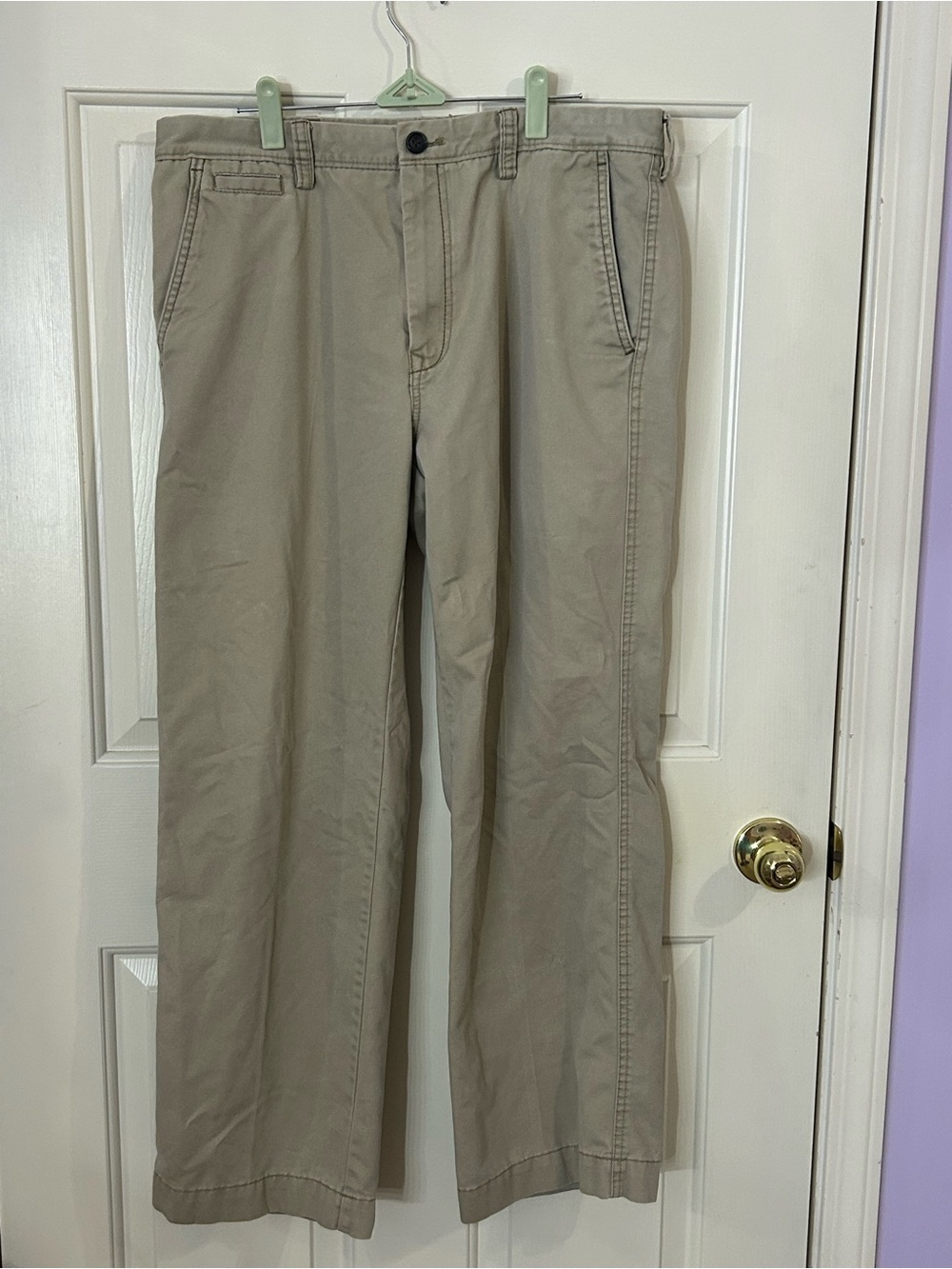 Life Khaki by Haggar Men's 34x30 Stretch Comfort Chino Relaxed Straight Beige